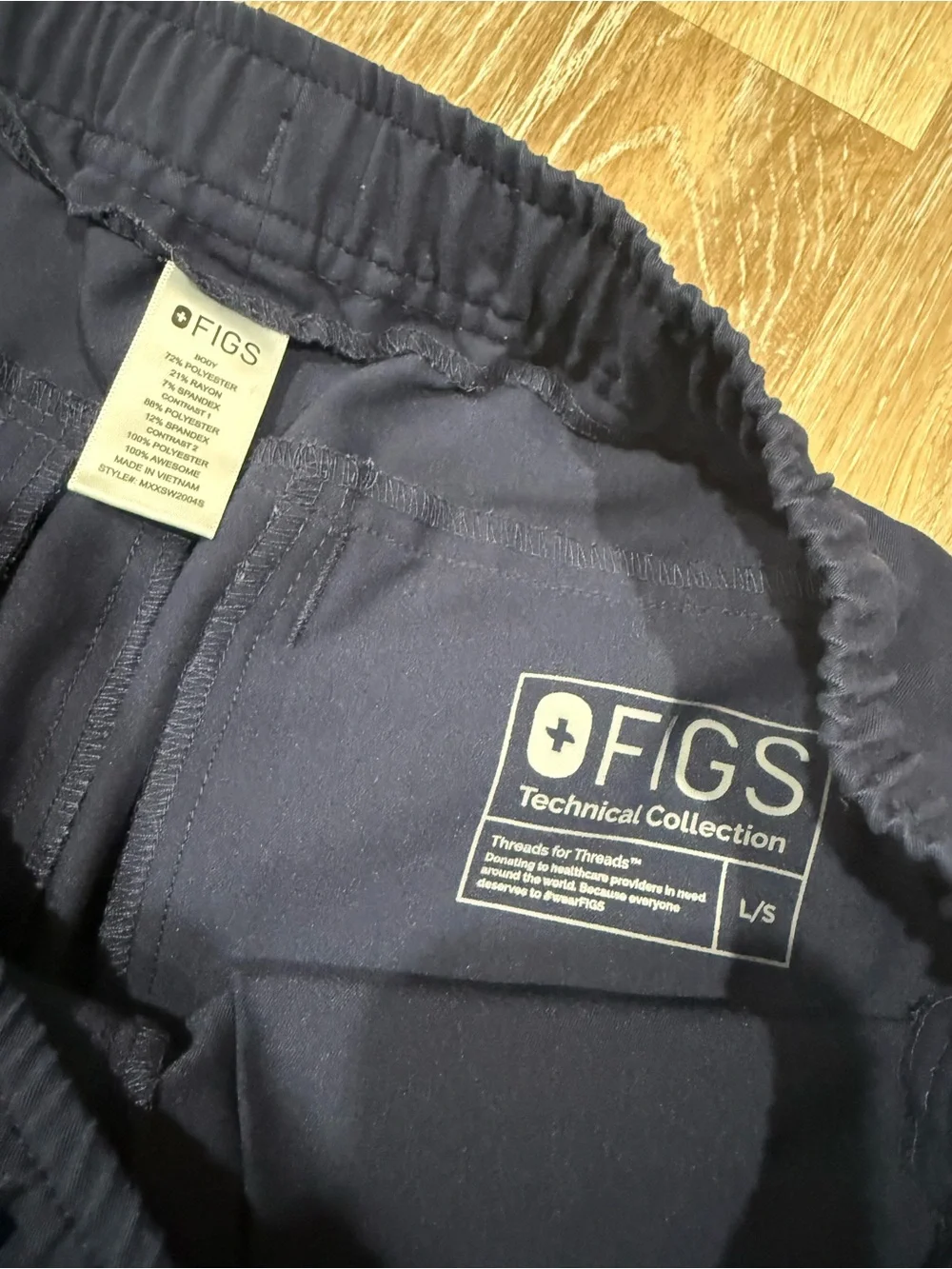 Figs Men's Navy Drawstring Jogger Scrub Pants